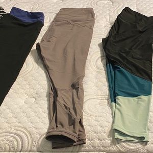 Calia Leggings by Carrie Underwood Large